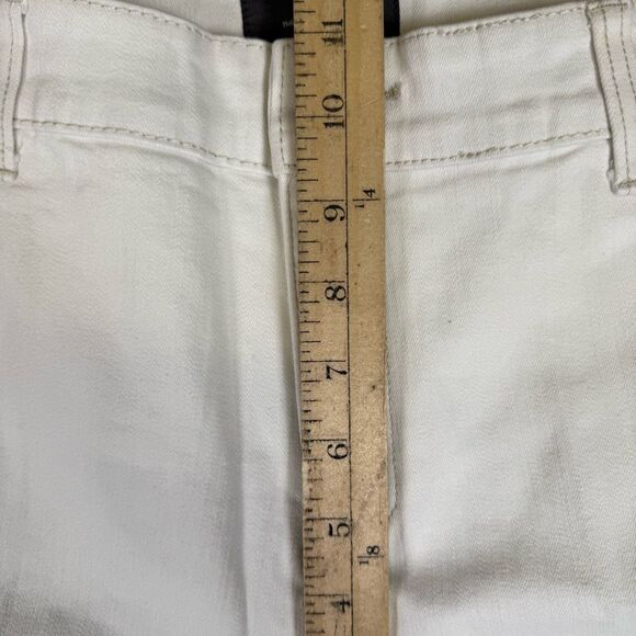 Chico's So Slimming Women's Size 2, 34W, White Ankle Length Pants - Picture 4 of 10